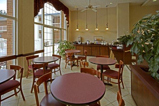 Hotel Baymont By Wyndham Warrenton Exterior foto