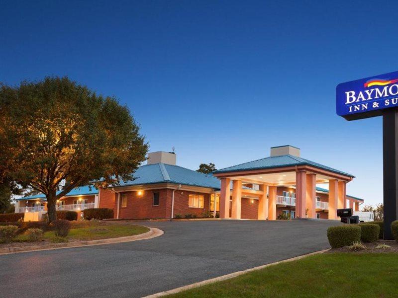 Hotel Baymont By Wyndham Warrenton Exterior foto