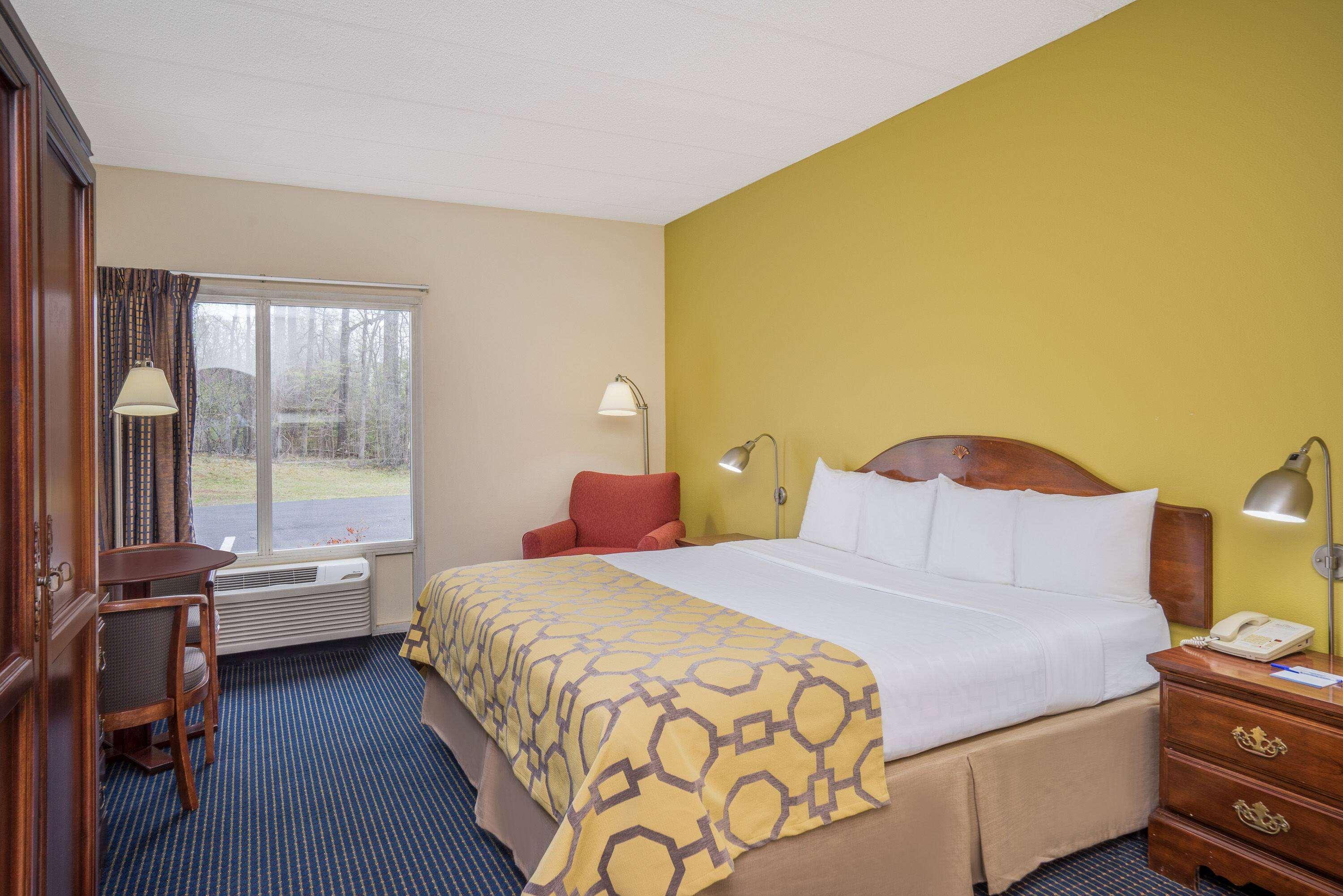 Hotel Baymont By Wyndham Warrenton Exterior foto